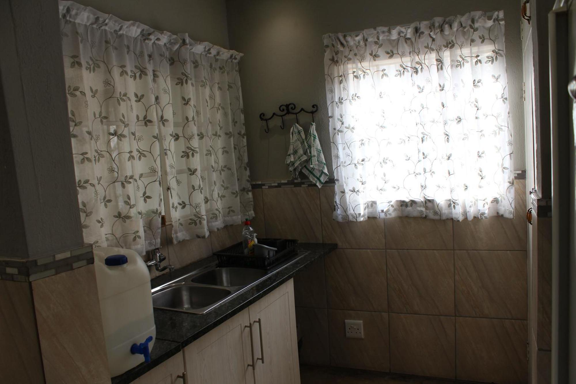 Tucked-Away 1&2 Bedroom Houses Mbombela Exterior foto